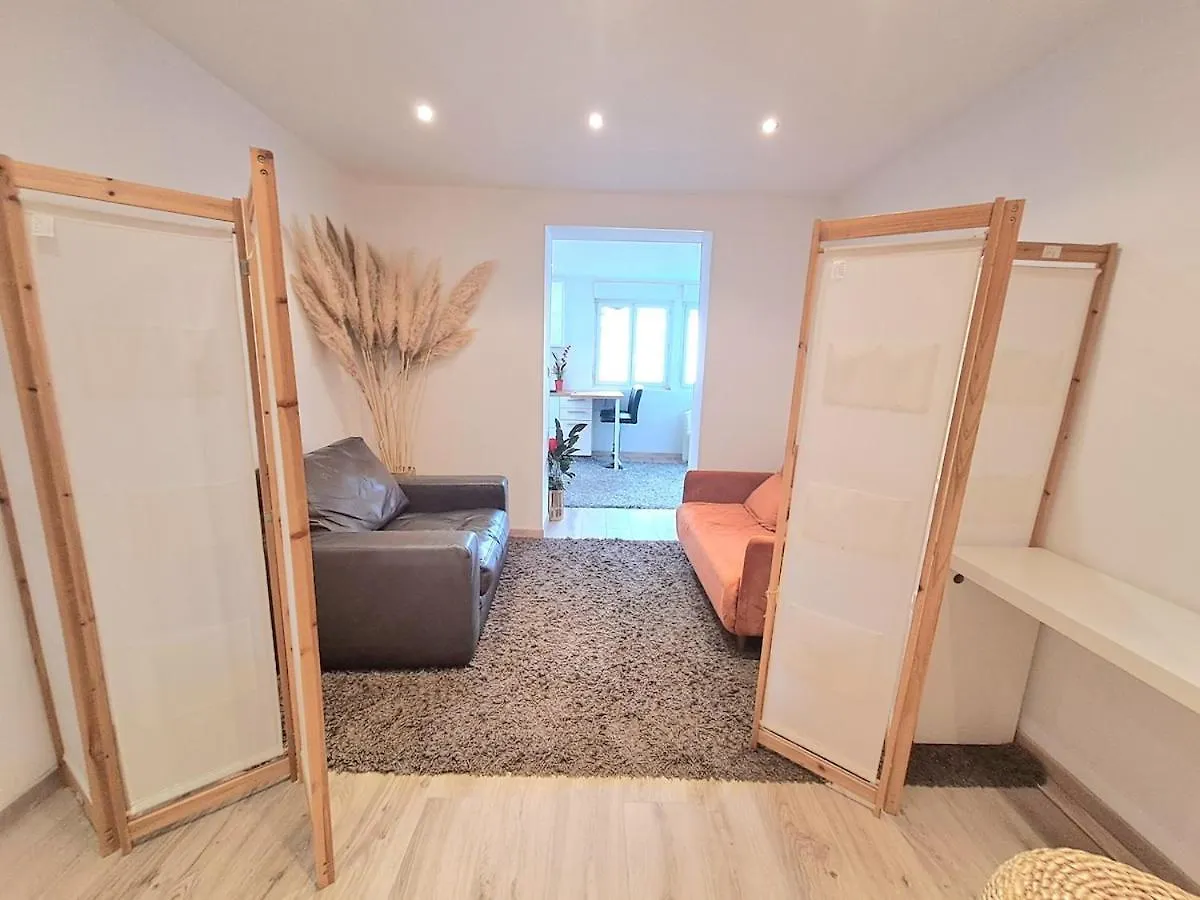 Charmant Appartement Cosy Plage, Gare, Centre-Ville Cagnes-sur-Mer 0*,  France