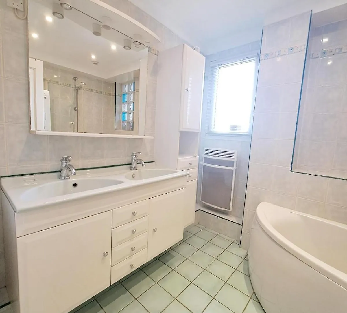 Charmant Appartement Cosy Plage, Gare, Centre-Ville Cagnes-sur-Mer